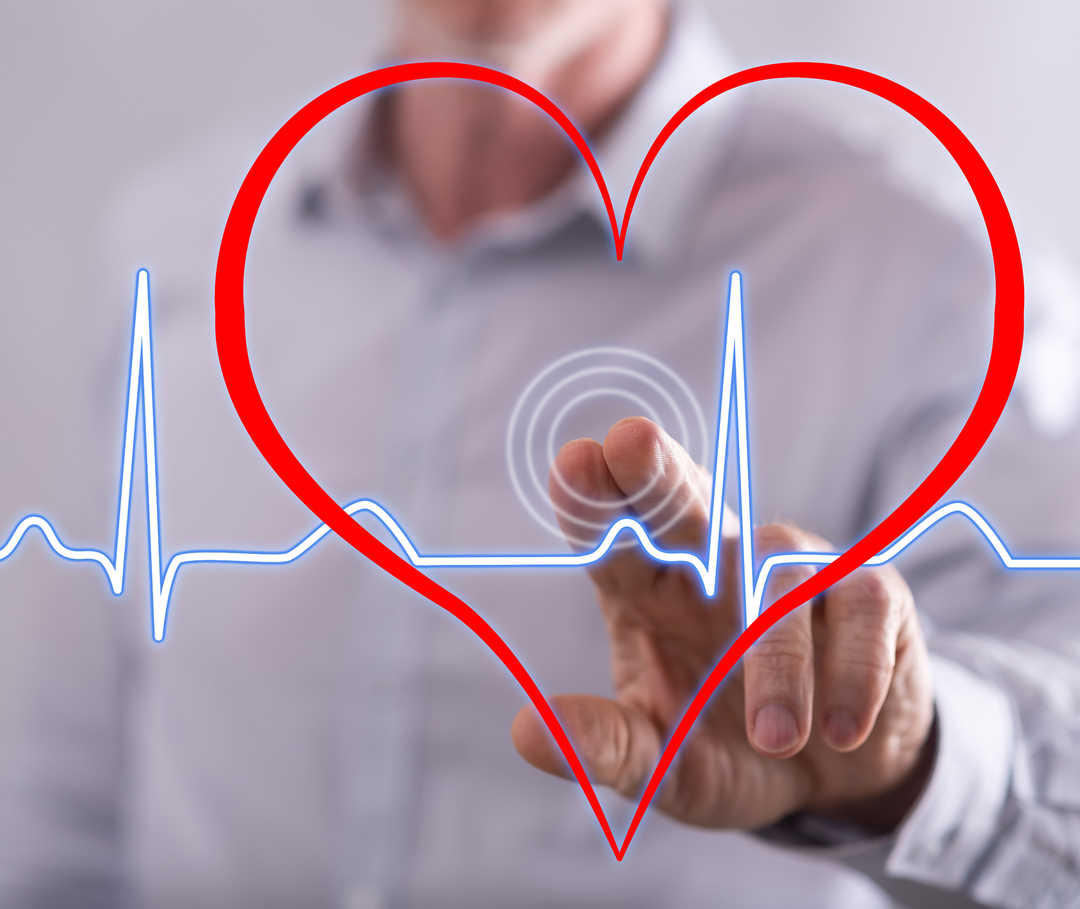 Grafische Darstellung des Herzschlags: Bei Herzrhythmusstörungen verändert sich die Kurve im EKG.